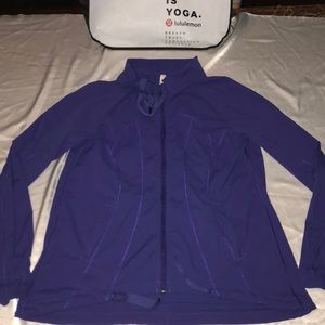 LULULEMON Transition Jacket in Bruised Berry